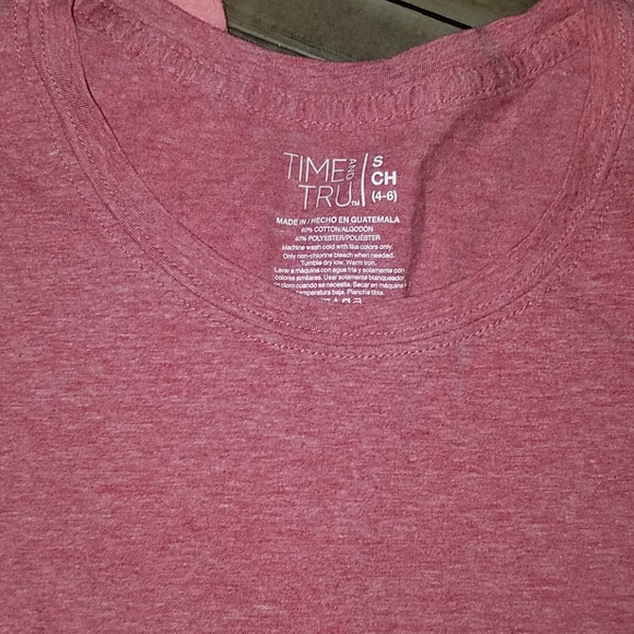 2 cute tees like new - Picture 2 of 3